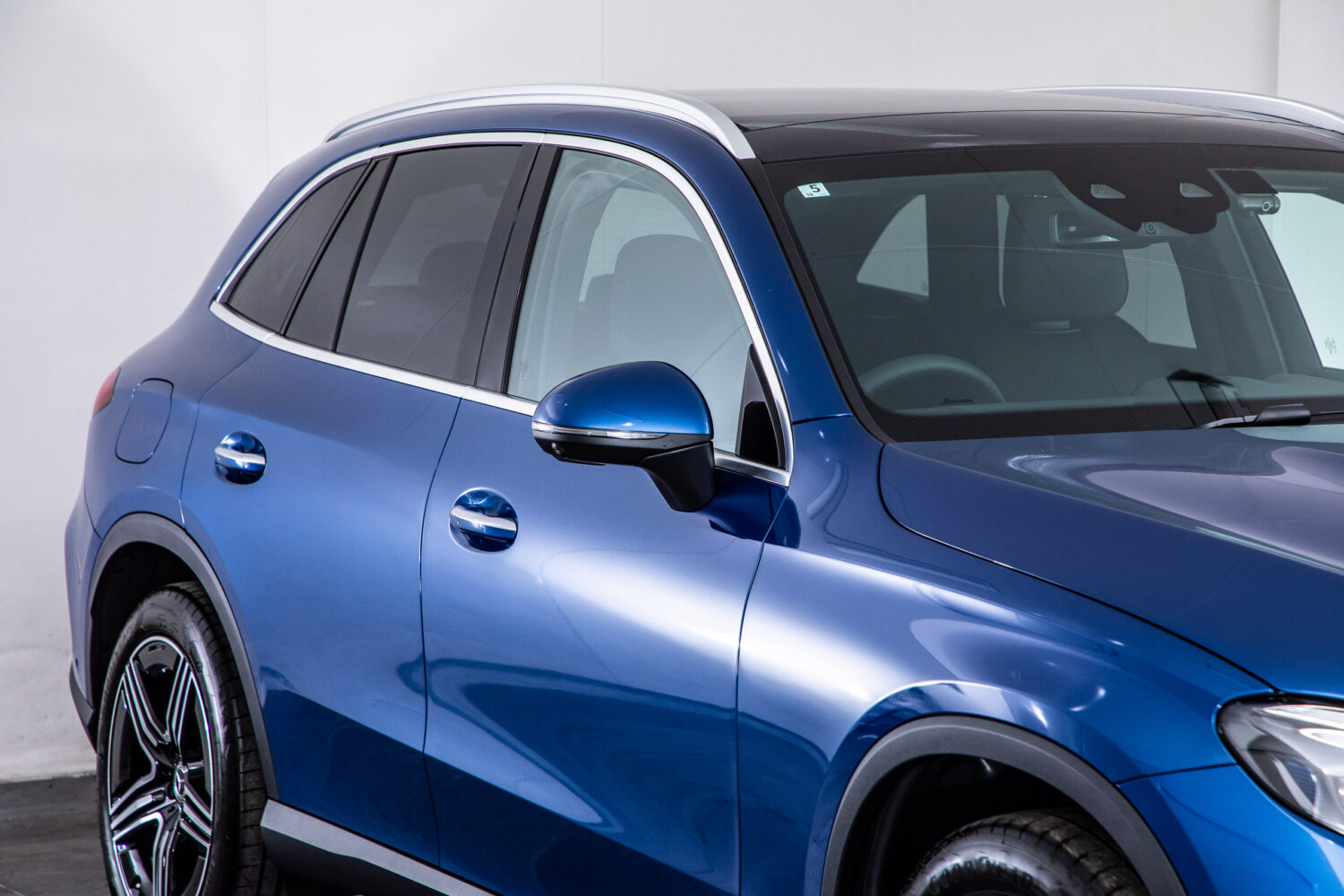 GLC220d 4マチック (ISG搭載モデル) AMGラインパッケージ