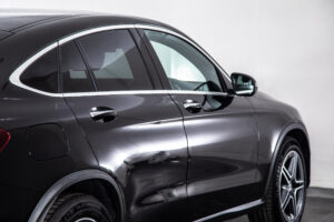 メルセデス・ベンツ GLCクーペ 220 d 4マチック AMGライン 4WD