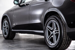 メルセデス・ベンツ GLCクーペ 220 d 4マチック AMGライン 4WD