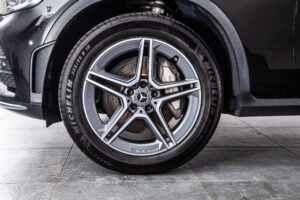 メルセデス・ベンツ GLCクーペ 220 d 4マチック AMGライン 4WD