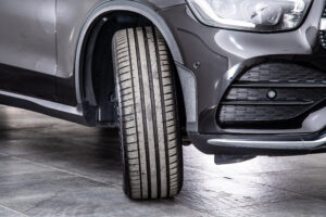 メルセデス・ベンツ GLCクーペ 220 d 4マチック AMGライン 4WD