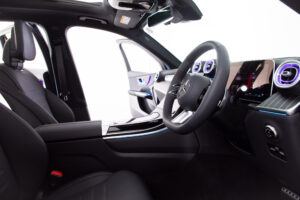 GLC220d 4マチック (ISG搭載モデル) AMGラインパッケージ