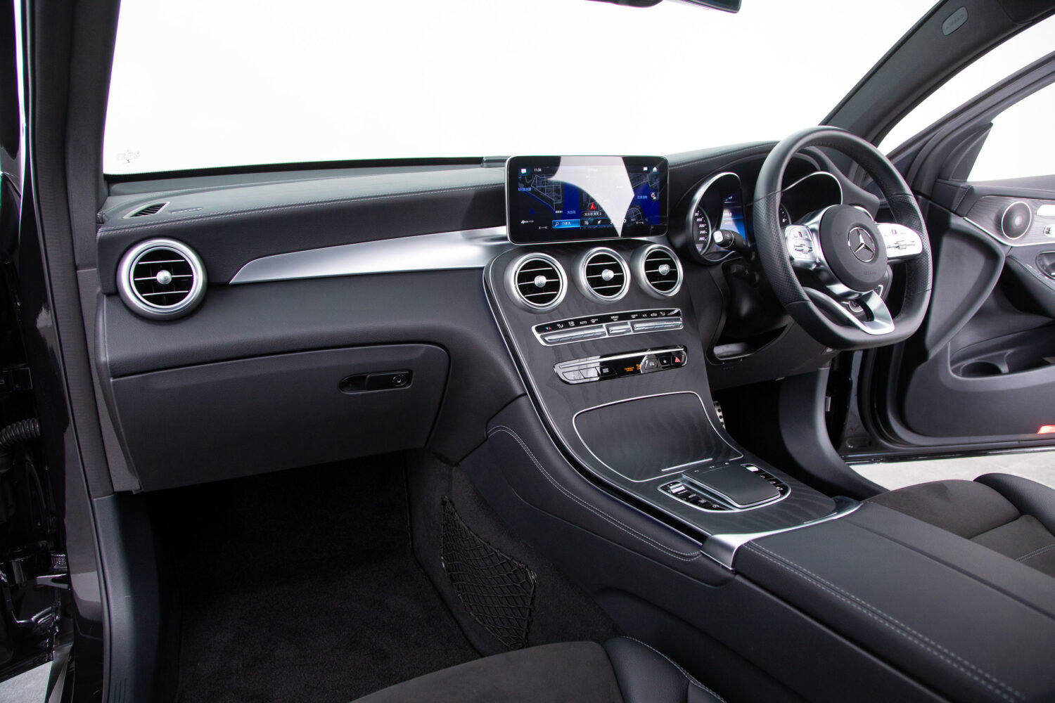メルセデス・ベンツ GLCクーペ 220 d 4マチック AMGライン 4WD