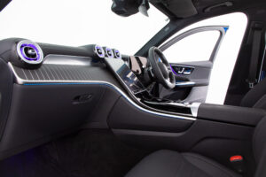 GLC220d 4マチック (ISG搭載モデル) AMGラインパッケージ