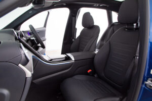 GLC220d 4マチック (ISG搭載モデル) AMGラインパッケージ