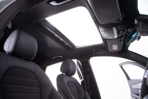 メルセデス・ベンツ GLCクーペ 220 d 4マチック AMGライン 4WD
