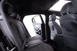 メルセデス・ベンツ GLCクーペ 220 d 4マチック AMGライン 4WD