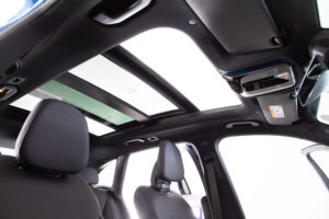 GLC220d 4マチック (ISG搭載モデル) AMGラインパッケージ