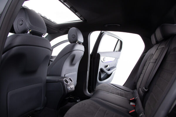 GLCクーペ 220 d 4マチック AMGライン 4WD