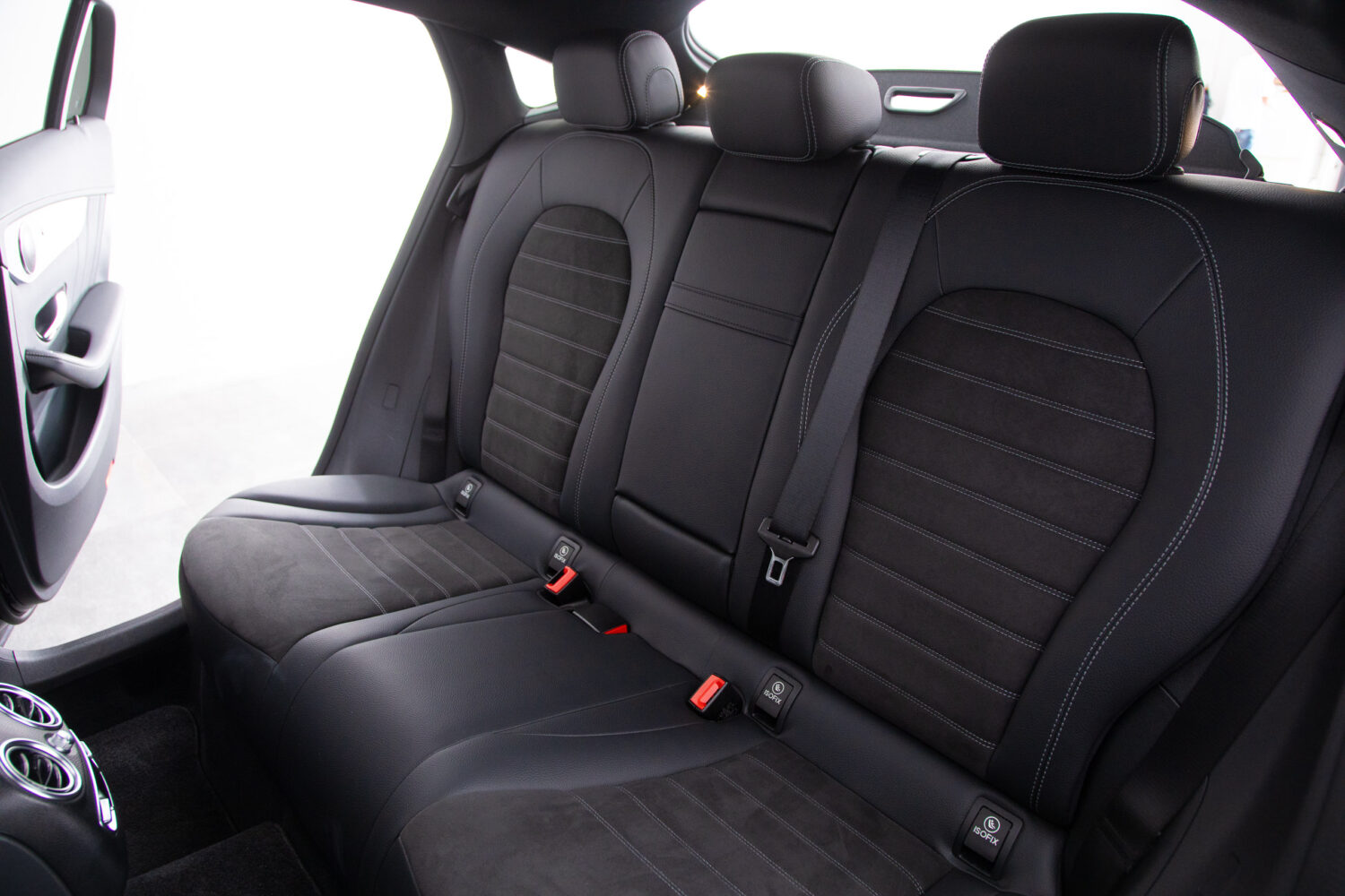 メルセデス・ベンツ GLCクーペ 220 d 4マチック AMGライン 4WD