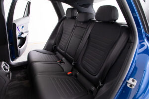 GLC220d 4マチック (ISG搭載モデル) AMGラインパッケージ