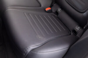 GLC220d 4マチック (ISG搭載モデル) AMGラインパッケージ