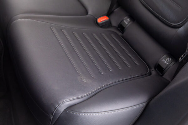 GLC220d 4マチック (ISG搭載モデル) AMGラインパッケージ