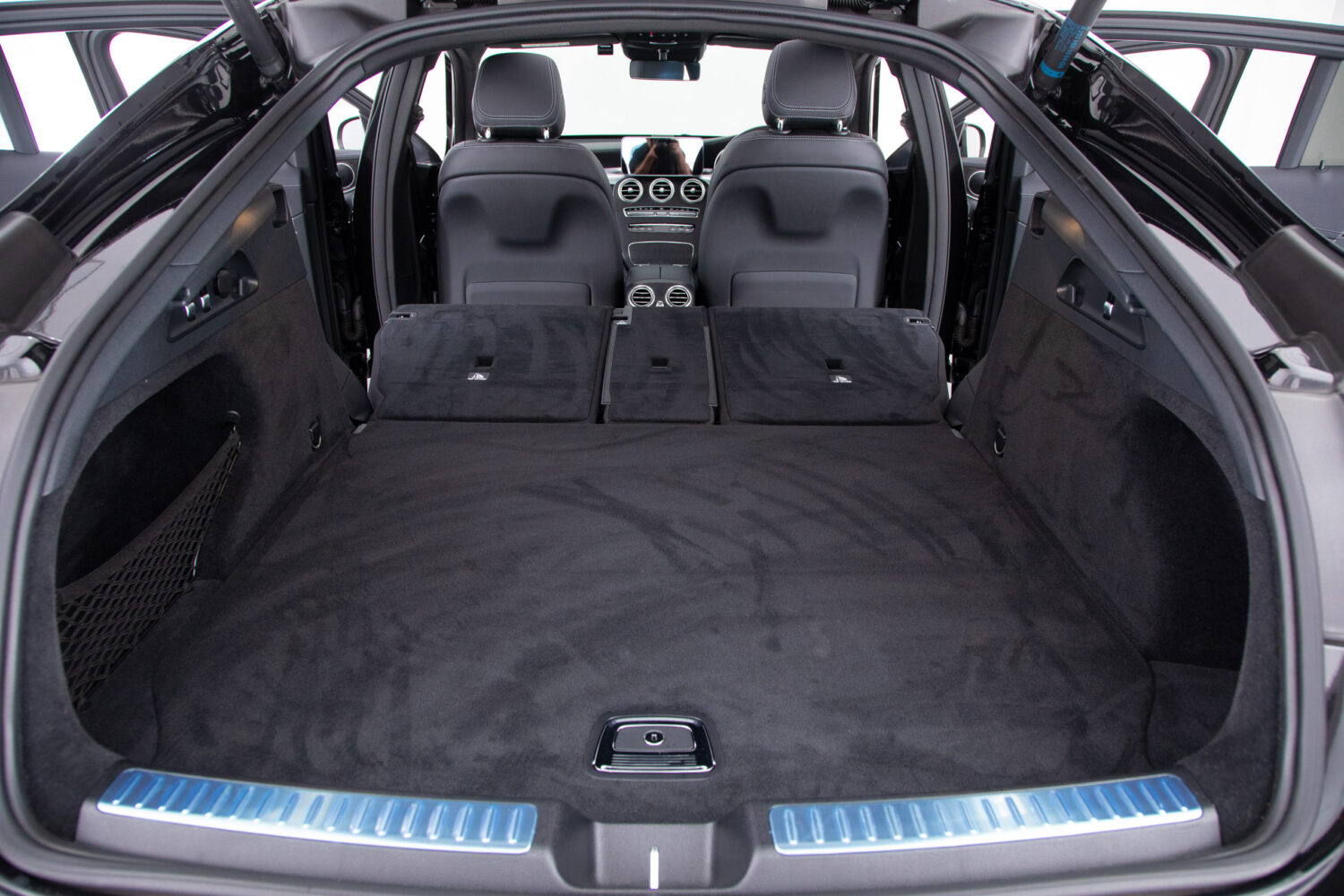 メルセデス・ベンツ GLCクーペ 220 d 4マチック AMGライン 4WD