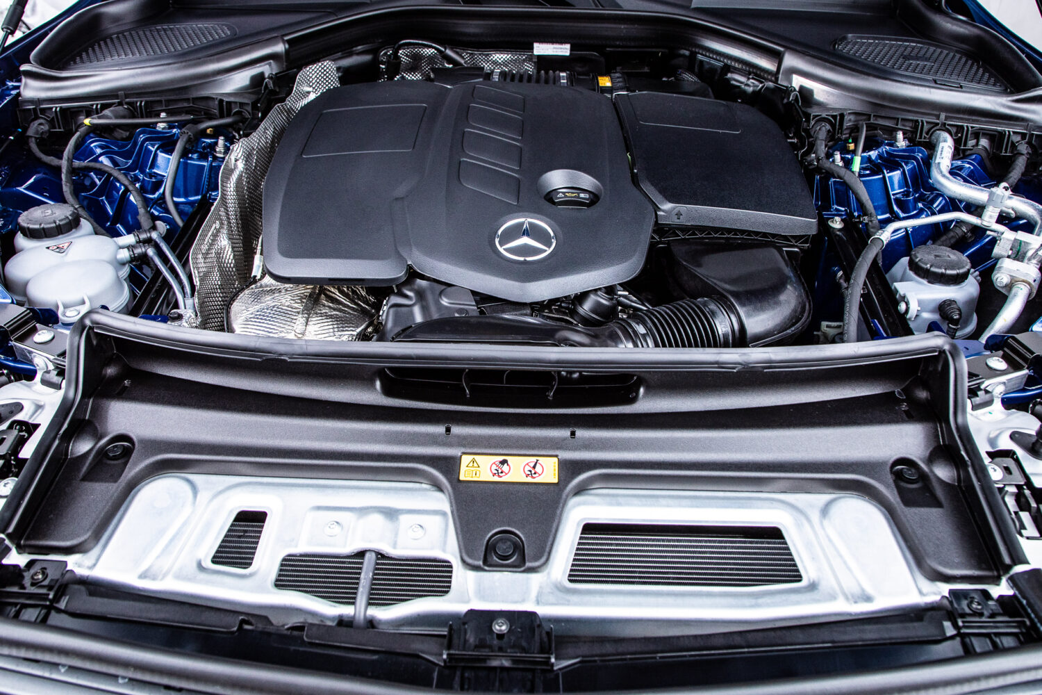 GLC220d 4マチック (ISG搭載モデル) AMGラインパッケージ