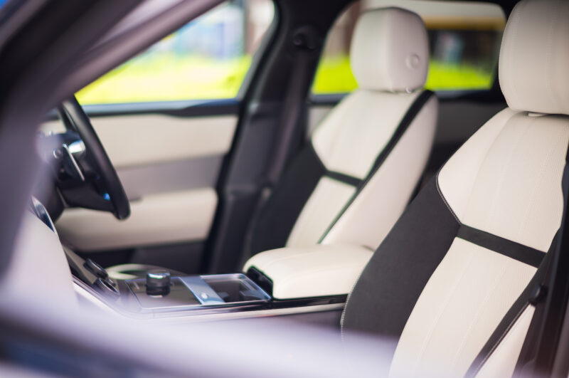 レンジローバー・ヴェラール（2018）新しい扉の先に