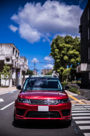 レンジローバースポーツPHEV（4WD/8AT）静寂がもたらす新境地