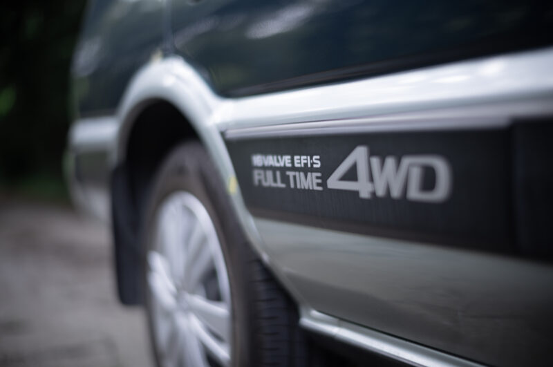 トヨタ・スプリンターカリブ（1994）レジャーに行こう