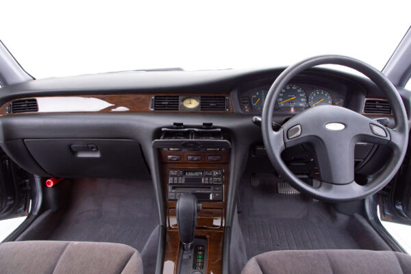 ディアマンテ 2.5 25 エスパーダ 4WD