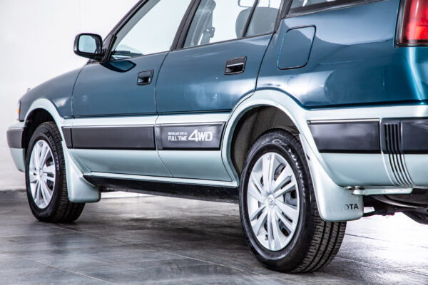 スプリンターカリブ 1.6RVスペシャル 4WD