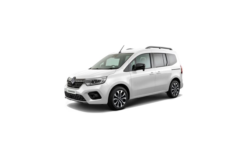 新しいエンブレムを纏う　ルノー・カングー　全モデル同色バンパーの単一グレードへ