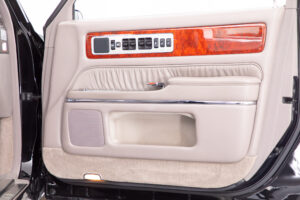 トヨタ センチュリー 5.0