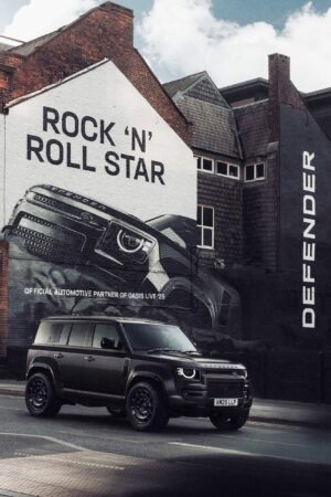 ディフェンダー　「Oasis Live ’25」オフィシャル車両パートナーに就任