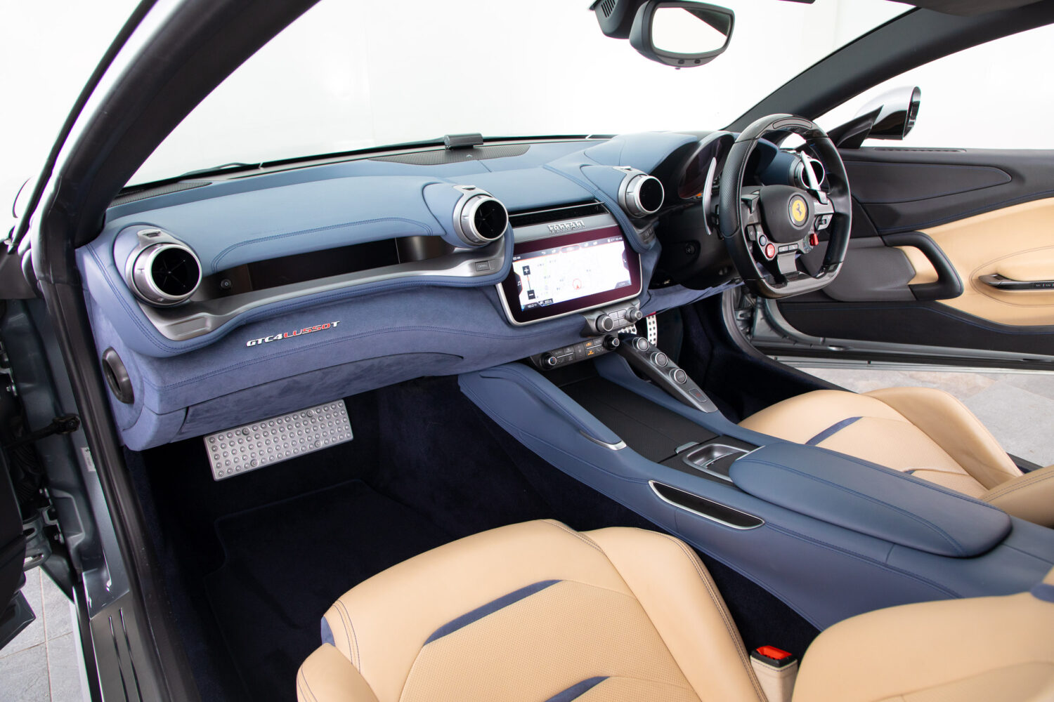 フェラーリ GTC4ルッソ T
