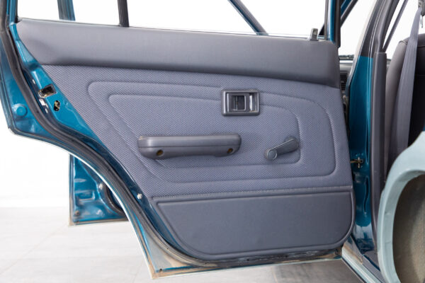 スプリンターカリブ 1.6RVスペシャル 4WD