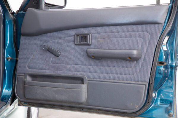 スプリンターカリブ 1.6RVスペシャル 4WD