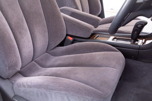 ディアマンテ 2.5 25 エスパーダ 4WD