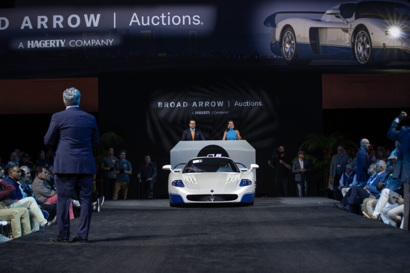 過去最高額でオークション落札　マセラティMC12ストラダーレ　生産台数は50台