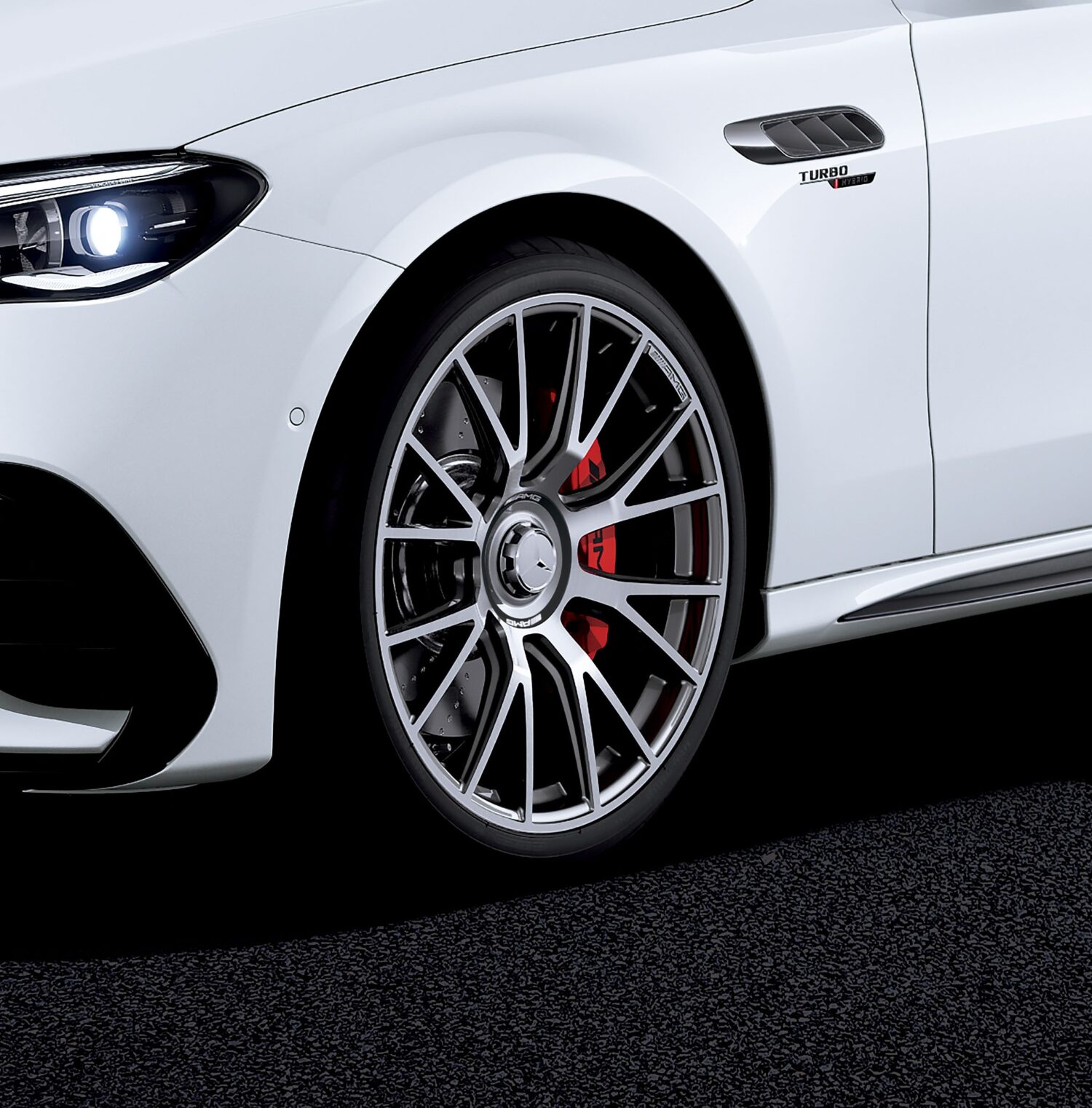 メルセデスAMG E53ハイブリッド 4マティック+ 「エディション・ナイト・カーボン」