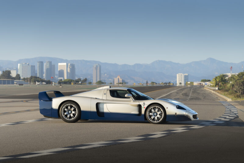過去最高額でオークション落札 マセラティMC12ストラダーレ 生産台数は50台