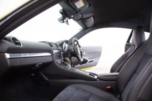 ポルシェ 718ケイマン PDK