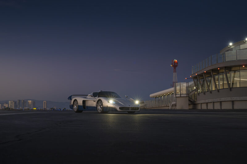 過去最高額でオークション落札　マセラティMC12ストラダーレ　生産台数は50台