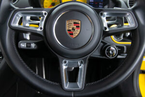 ポルシェ 718ケイマン GTS 4.0 PDK