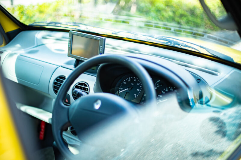 ルノー・カングー（2005）「もっと楽しい」の模範解答