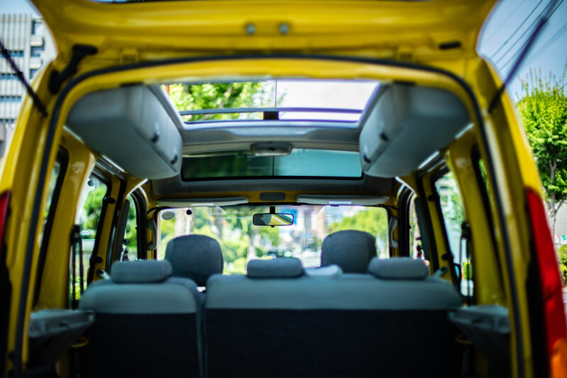 ルノー・カングー（2005）「もっと楽しい」の模範解答