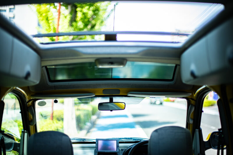 ルノー・カングー（2005）「もっと楽しい」の模範解答