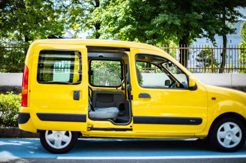 ルノー・カングー（2005）「もっと楽しい」の模範解答