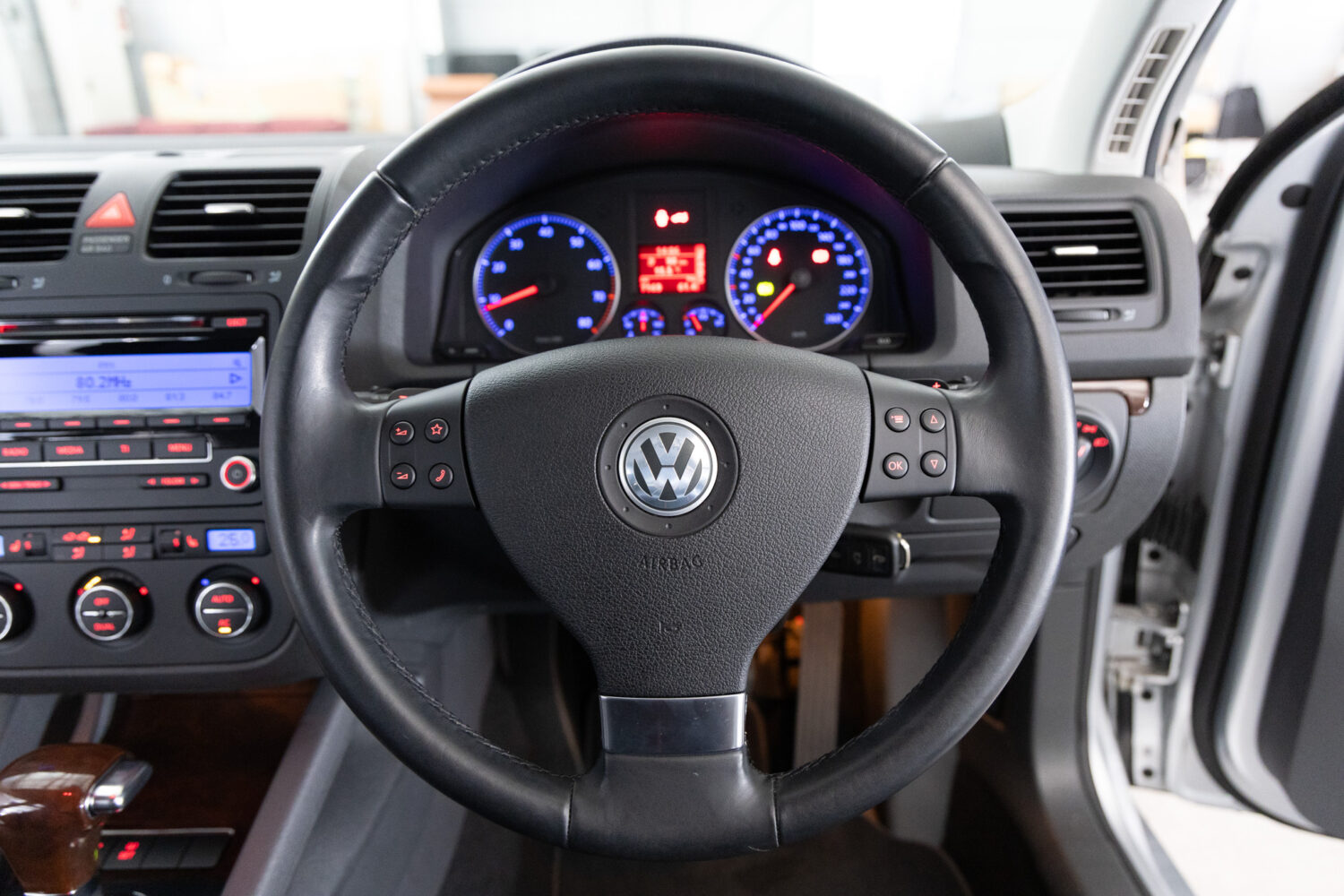 ジェッタ 2.0 TSI スポーツライン