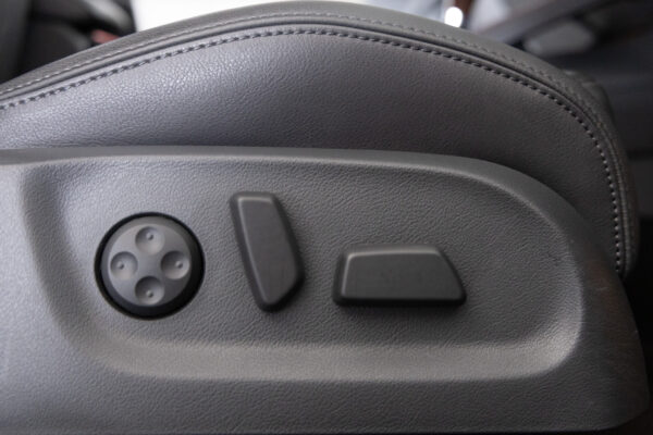 ジェッタ 2.0 TSI スポーツライン