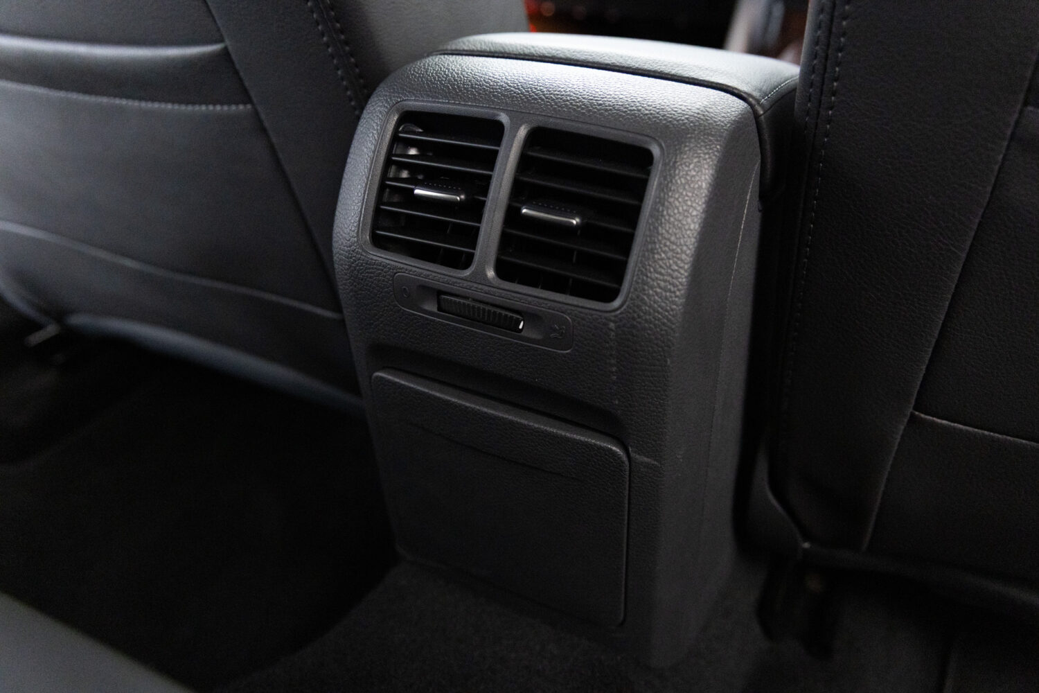 ジェッタ 2.0 TSI スポーツライン