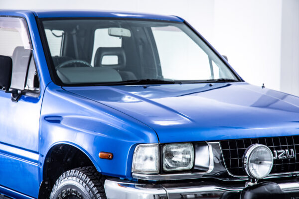 ミュー 2.8 メタルトップ ディーゼル 4WD