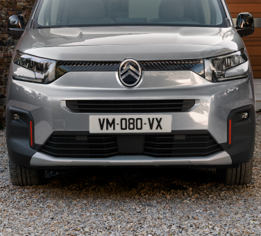 シトロエン・ベルランゴ・マックスにXTRグリップコントロール・パッケージ