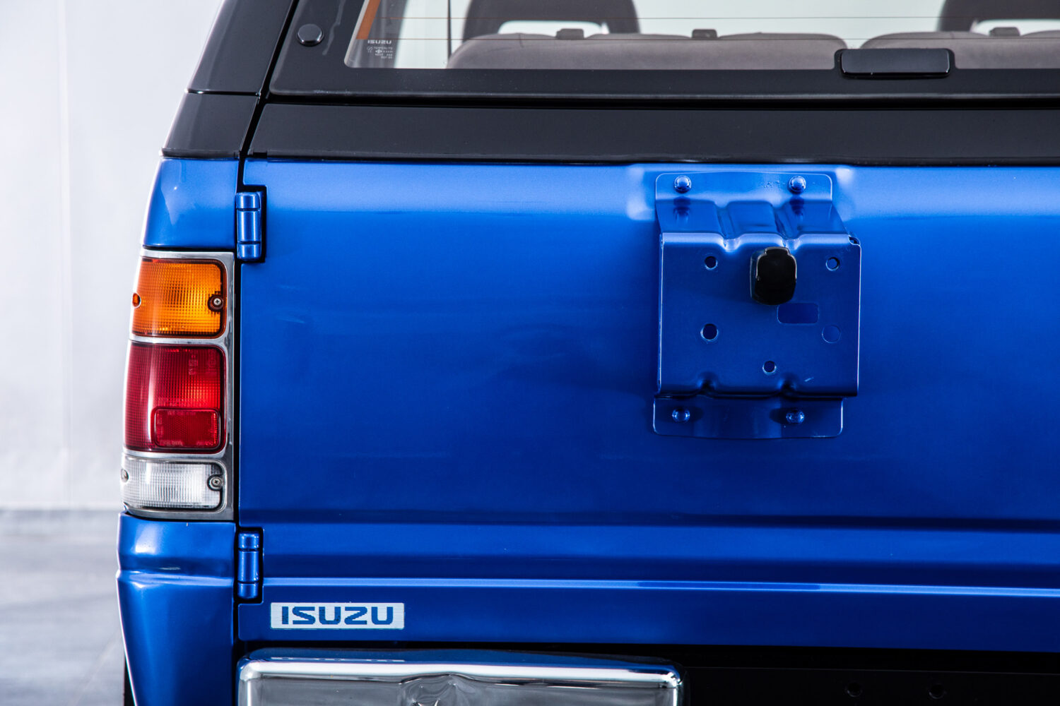 ミュー 2.8 メタルトップ ディーゼルターボ 4WD