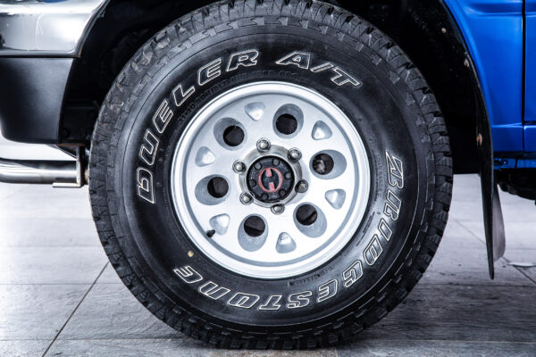 ミュー 2.8 メタルトップ ディーゼル 4WD