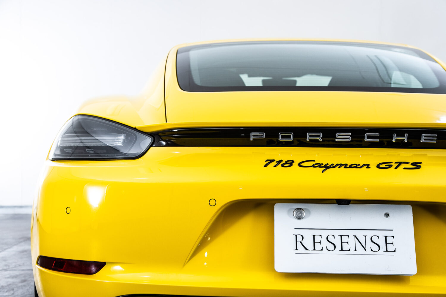 ポルシェ 718ケイマン GTS 4.0 PDK