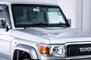 ランドクルーザー70 4.0 4WD